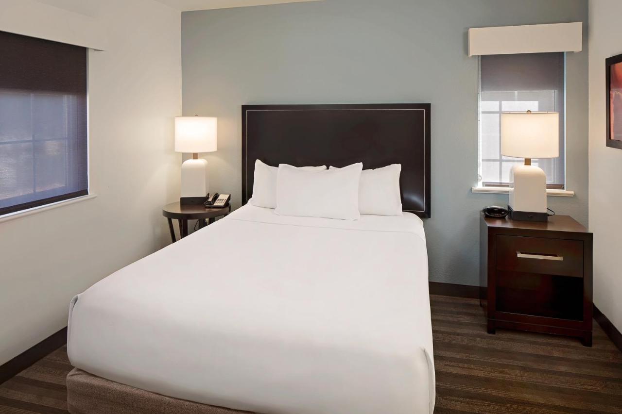 Hyatt House Dallas Las Colinas Irving Eksteriør billede